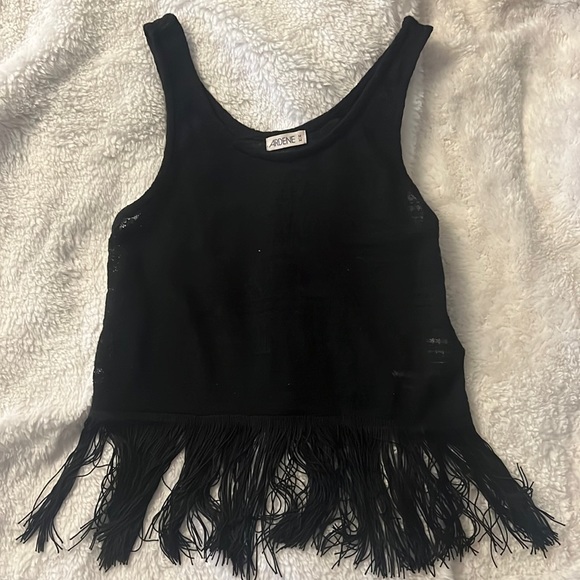 Fringe Tank - Picture 1 of 2